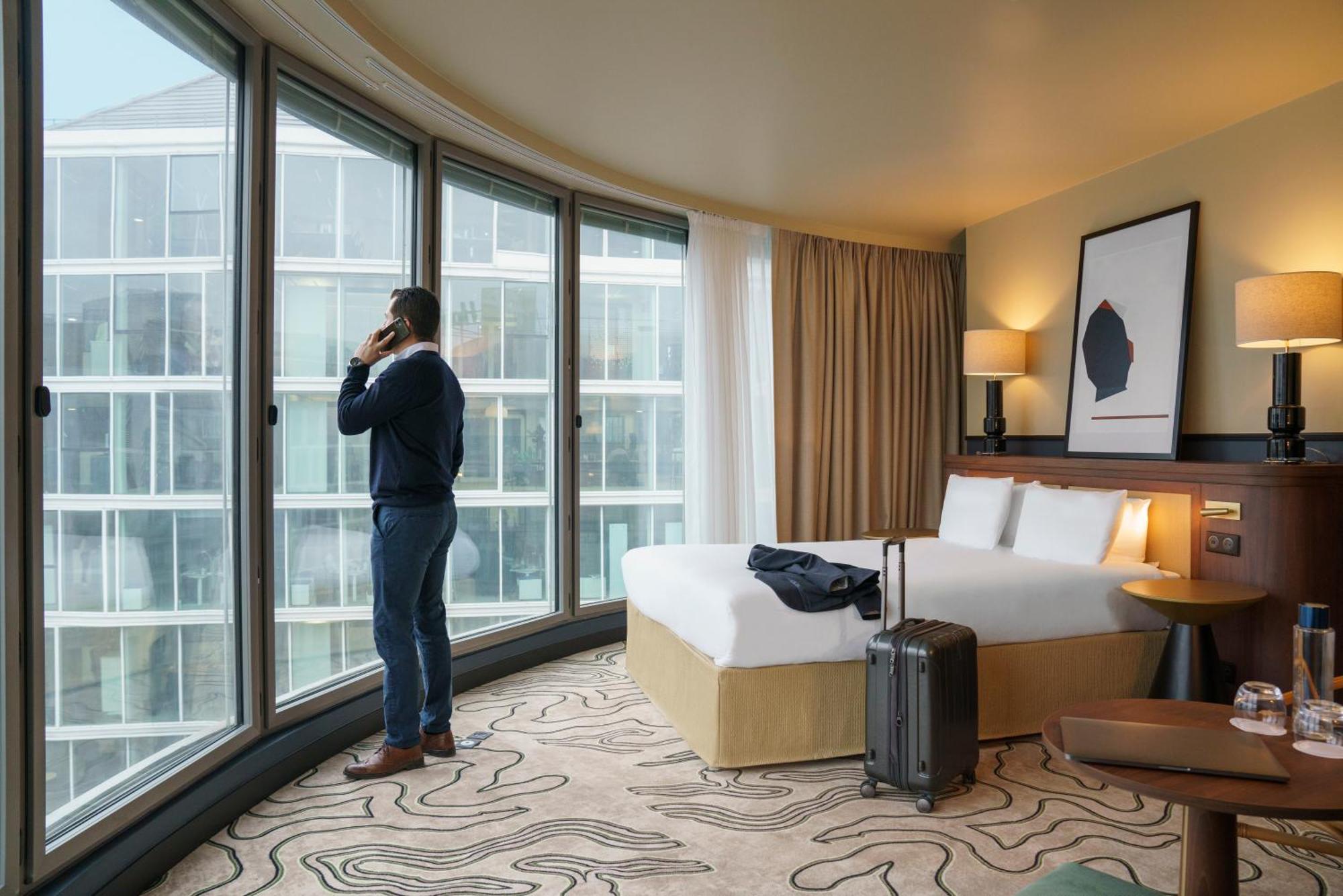 Voco Paris - Porte De Clichy By Ihg Экстерьер фото