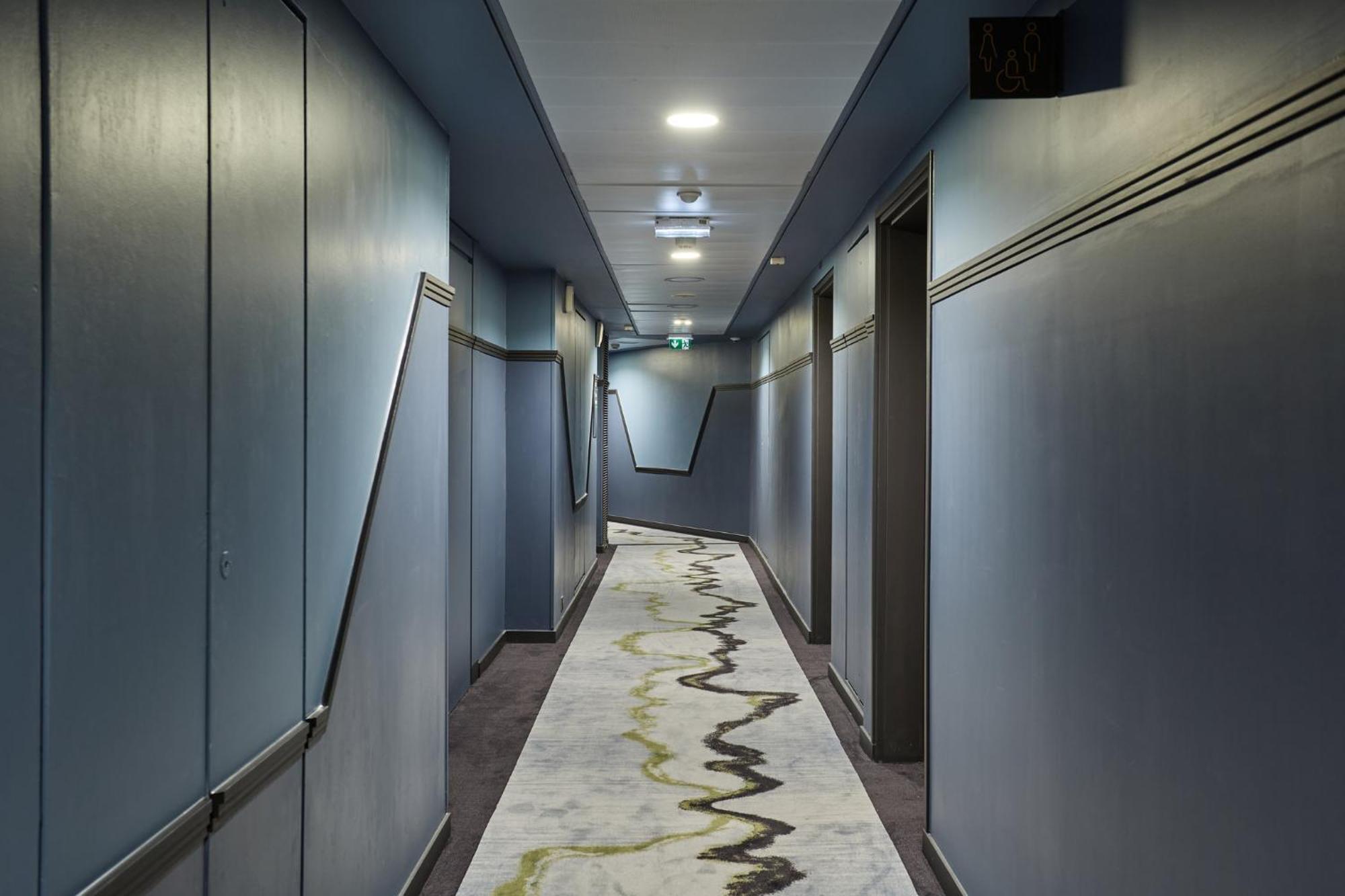 Voco Paris - Porte De Clichy By Ihg Экстерьер фото