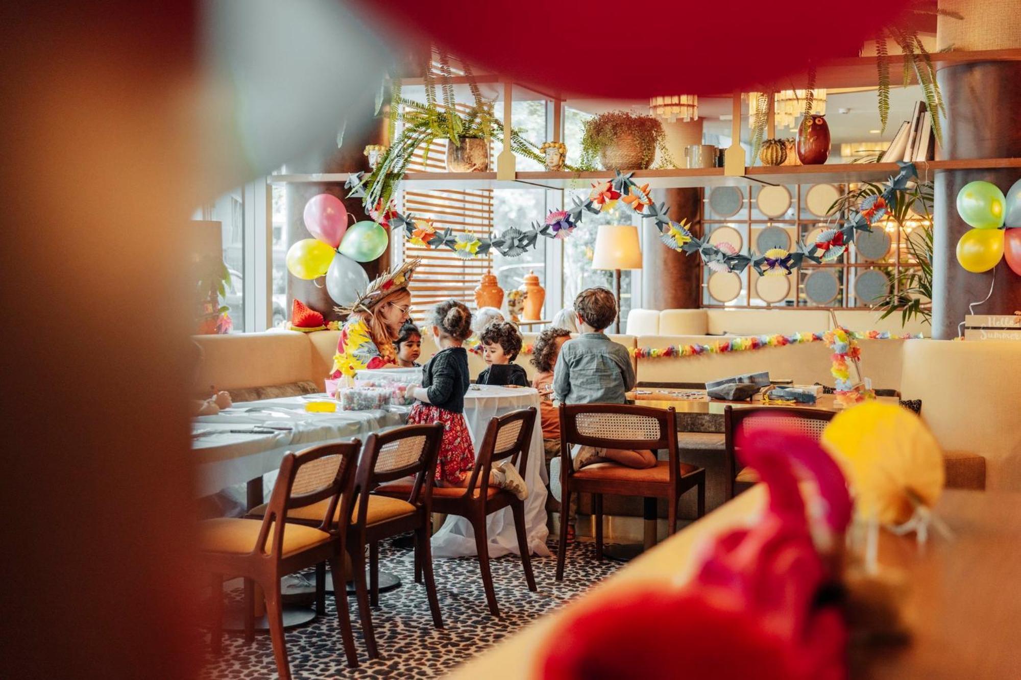 Voco Paris - Porte De Clichy By Ihg Экстерьер фото